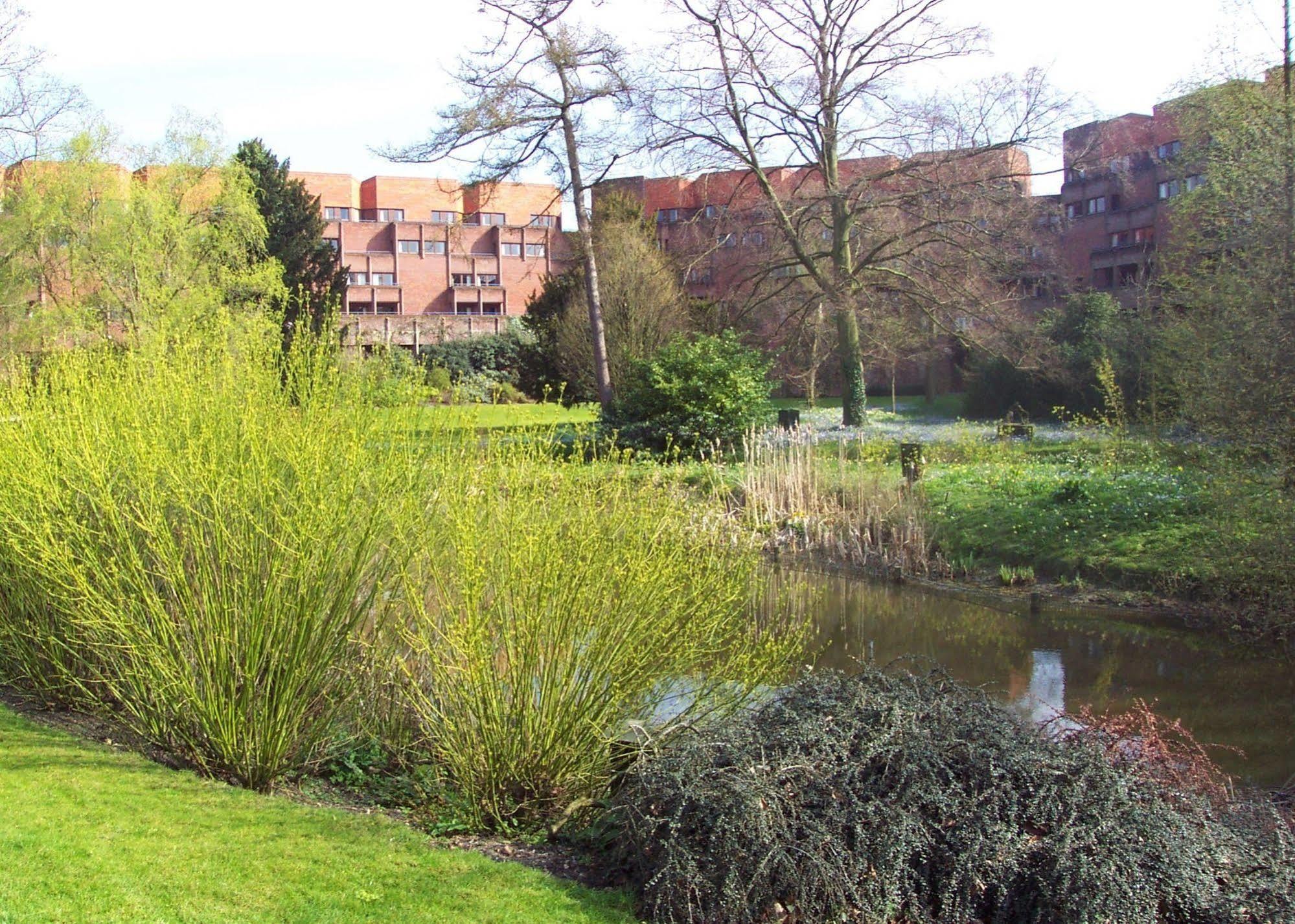 Robinson College - University Of Cambridge Екстер'єр фото